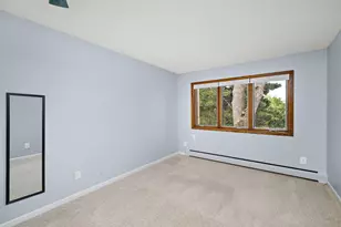 4380 Brookside Ct, Edina, MN 55436 - Photo 14
