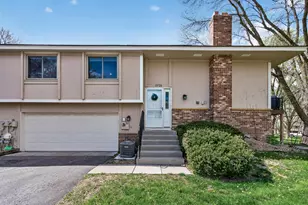 13720 74th Ave N, Maple Grove, MN 55311 - Photo 2