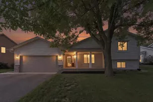 20704 Jaguar Ave, Lakeville, MN 55044 - Photo 26