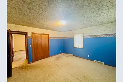 2936 Queen Avenue, Slayton, MN 56172 - Photo 8