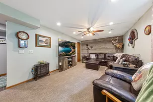 2114 York St, Saint Peter, MN 56082 - Photo 18