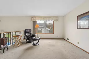 703 Cope Ave W, Roseville, MN 55113 - Photo 16