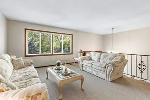 4220 Victoria St N, Shoreview, MN 55126 - Photo 6