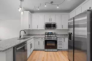 18241 Kerrville Trail, Lakeville, MN 55044 - Photo 6
