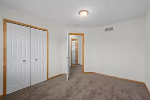18241 Kerrville Trail, Lakeville, MN 55044 - Photo 16