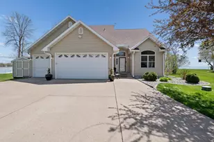 5579 Port Royal Rd, Isle, MN 56342 - Photo 36