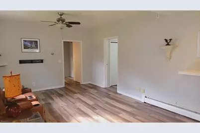 203 N Monroe Street, Minneota, MN 56264 - Photo 6
