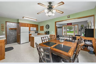 106 Garden Road NE, Hutchinson, MN 55350 - Photo 4
