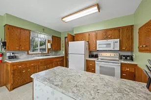 106 Garden Rd NE, Hutchinson, MN 55350 - Photo 6