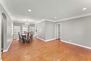 1216 Jessamine Ave E, Saint Paul, MN 55106 - Photo 6