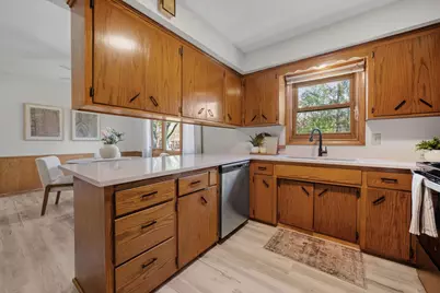 13225 Irving Avenue S, Burnsville, MN 55337 - Photo 16
