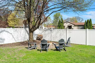 10800 Harrison Avenue S, Bloomington, MN 55437 - Photo 26