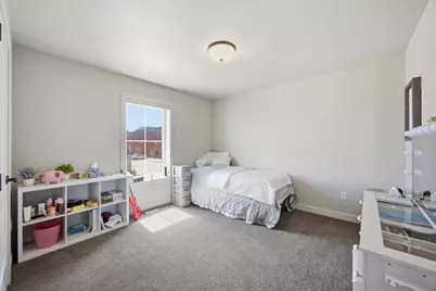 4158 Arthur Drive S, Fargo, ND 58104 - Photo 14