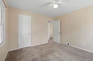 5237 Jersey Ave N, Crystal, MN 55428 - Photo 12