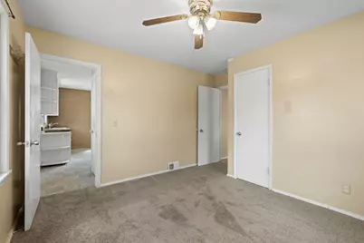 5237 Jersey Avenue N, Crystal, MN 55428 - Photo 14
