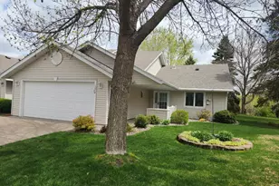 1078 Riverwood Ct, Hastings, MN 55033 - Photo 16