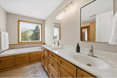 17795 Idawood Path, Lakeville, MN 55044 - Photo 14