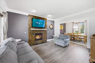 17795 Idawood Path, Lakeville, MN 55044 - Photo 8