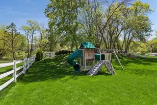 3790 Yellowstone Ln N, Plymouth, MN 55446 - Photo 4