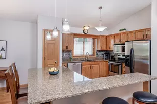 1372 Granite Ln N, Oakdale, MN 55128 - Photo 8
