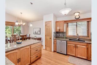 1372 Granite Lane N, Oakdale, MN 55128 - Photo 10