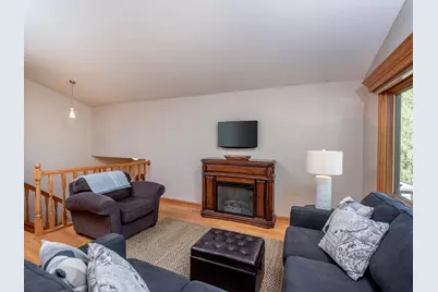 1372 Granite Lane N, Oakdale, MN 55128 - Photo 6