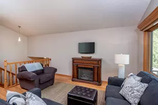 1372 Granite Ln N, Oakdale, MN 55128 - Photo 6