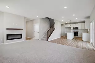 15022 Askeaton Pl, Rosemount, MN 55068 - Photo 2