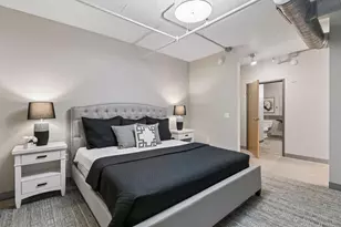 250 Park Ave, Minneapolis, MN 55415 - Photo 24