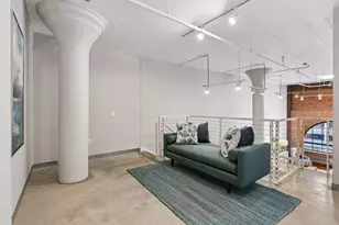 250 Park Ave, Minneapolis, MN 55415 - Photo 20