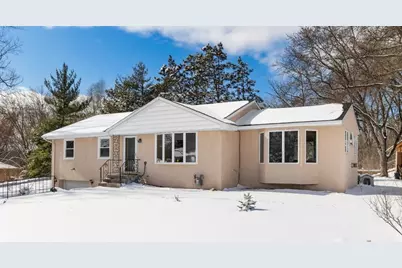 303 Roma Avenue, Roseville, MN 55113 - Photo 24