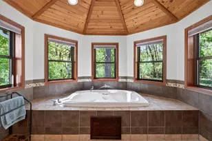 8750 Hunters Way, Apple Valley, MN 55124 - Photo 54