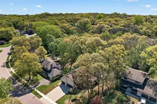 8750 Hunters Way, Apple Valley, MN 55124 - Photo 94