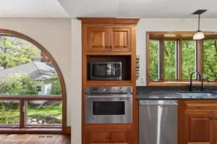 8750 Hunters Way, Apple Valley, MN 55124 - Photo 24