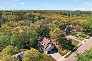 8750 Hunters Way, Apple Valley, MN 55124 - Photo 92