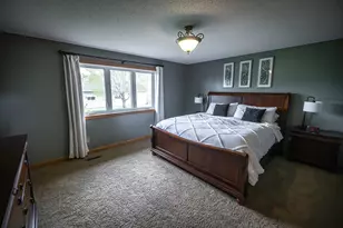 10981 270th St E, Cannon Falls, MN 55009 - Photo 28