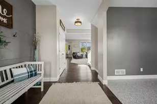 6023 158th St W, Apple Valley, MN 55124 - Photo 8
