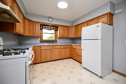 730 47th Avenue, Winona, MN 55987 - Photo 6