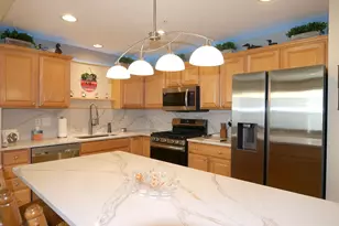 8292 Labont Way, Eden Prairie, MN 55344 - Photo 8