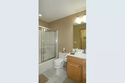 8292 Labont Way #200, Eden Prairie, MN 55344 - Photo 42