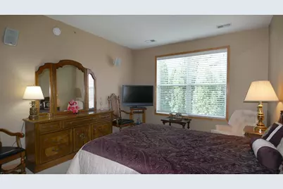 8292 Labont Way #200, Eden Prairie, MN 55344 - Photo 30