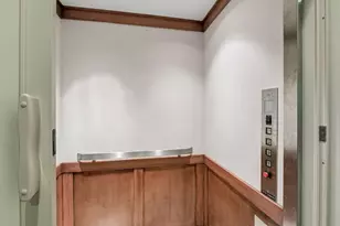 721 Rice St E, Wayzata, MN 55391 - Photo 22