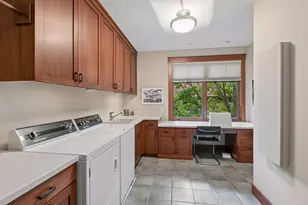 721 Rice St E, Wayzata, MN 55391 - Photo 28