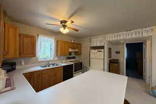 312 W Luverne St, Magnolia, MN 56158 - Photo 34