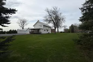 312 W Luverne St, Magnolia, MN 56158 - Photo 56