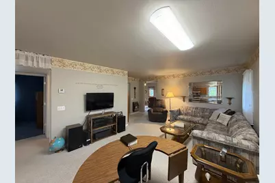 312 W Luverne Street, Magnolia, MN 56158 - Photo 32