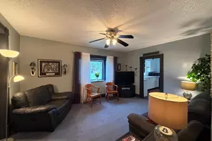 312 W Luverne St, Magnolia, MN 56158 - Photo 16