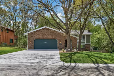 11725 52nd Avenue N, Plymouth, MN 55442 - Photo 1