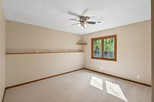 11725 52nd Ave N, Plymouth, MN 55442 - Photo 32