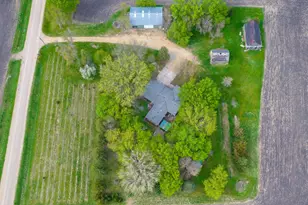 11197 608th Ave, Minnesota Lake, MN 56068 - Photo 4
